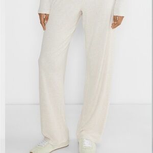 Aritzia Luxe Lounge Tomorrow Pant